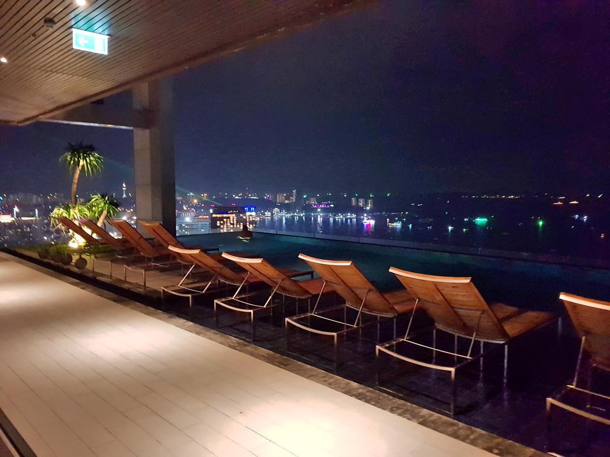Centric Sea By Pattaya Holiday Bang Lamung Extérieur photo