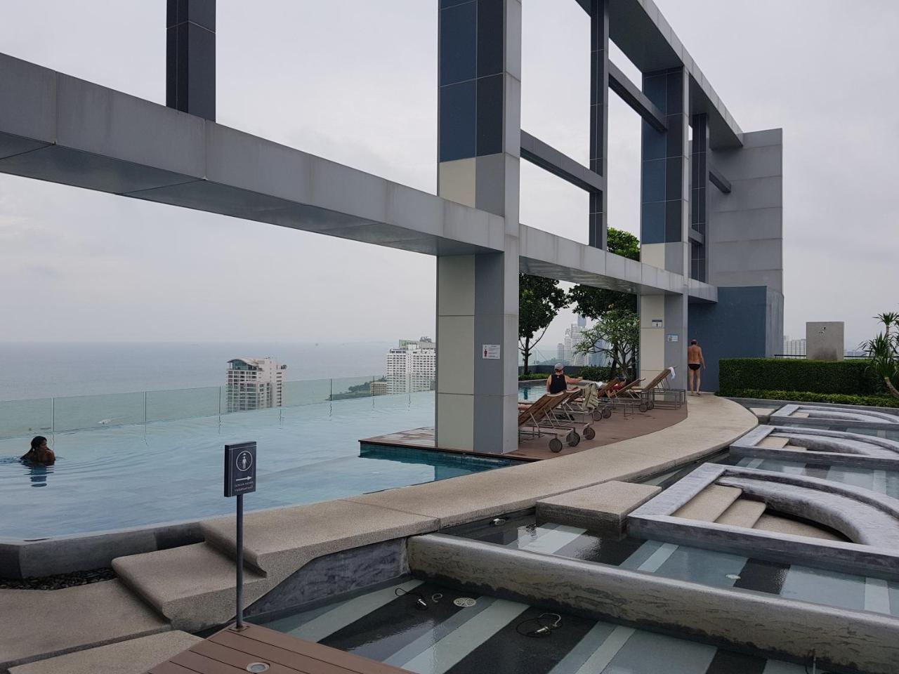 Centric Sea By Pattaya Holiday Bang Lamung Extérieur photo