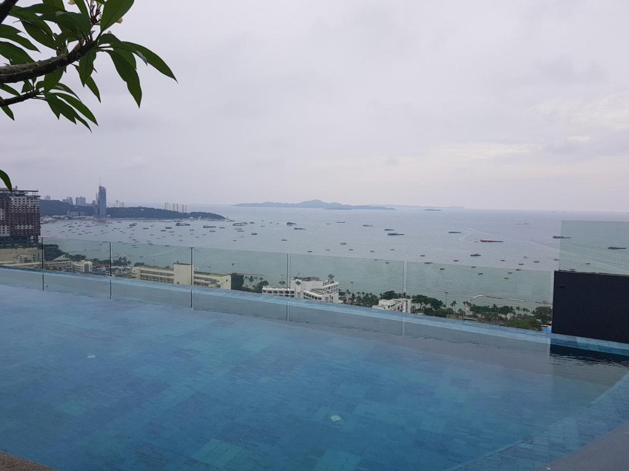 Centric Sea By Pattaya Holiday Bang Lamung Extérieur photo